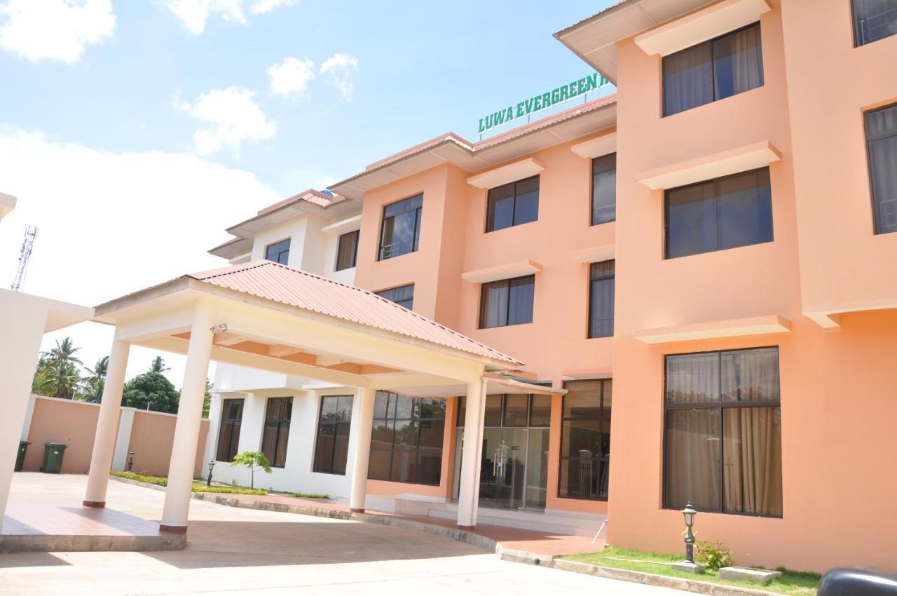 Luwa Evergreen Hotel Mtwara Dış mekan fotoğraf